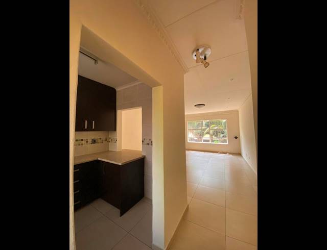 2 BEDROOM APARTMENT FOR SALE IN VORNA VALLEY